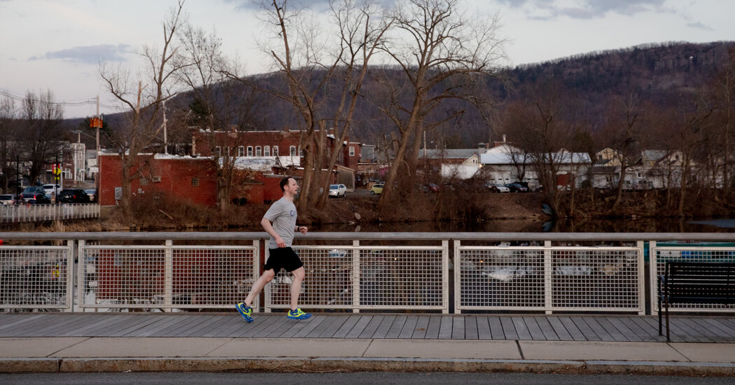 One Cure for Pandemic Doldrums: Walking Every Street in Your City