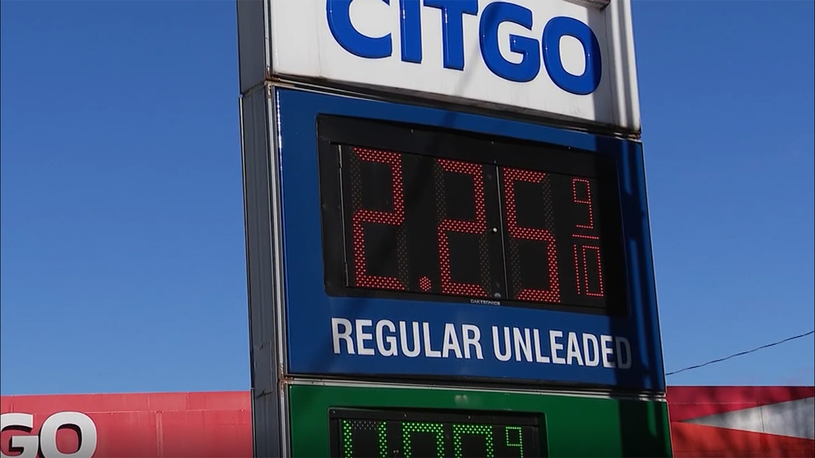 North Carolina gas station lowers prices to .25 to give community break at the pump