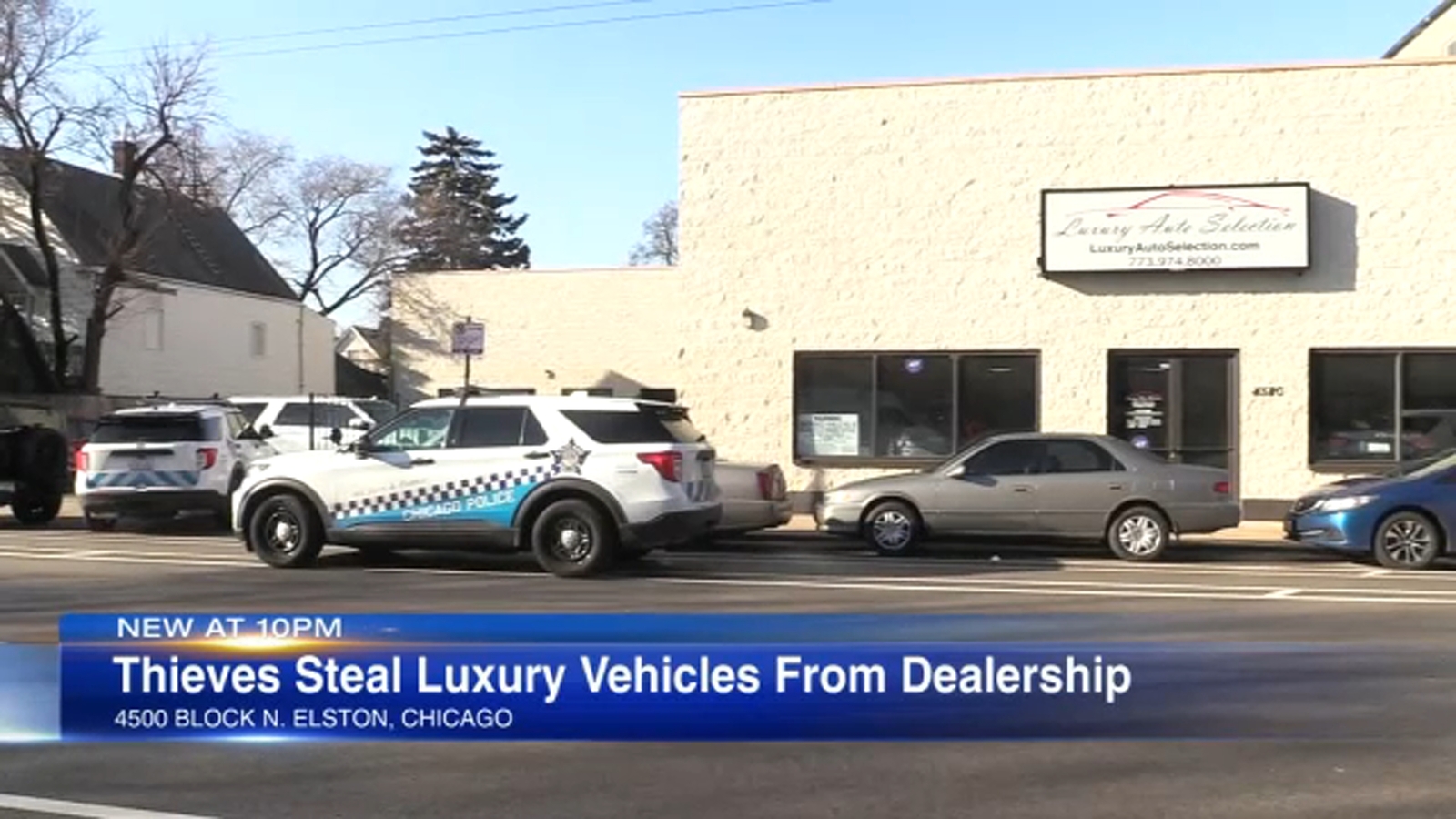 Thieves steal 9 vehicles from luxury auto business on Northwest Side, police say