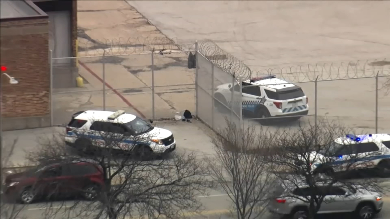 Chicago man accused of running on Midway tarmac charged with trespassing, Chicago police say