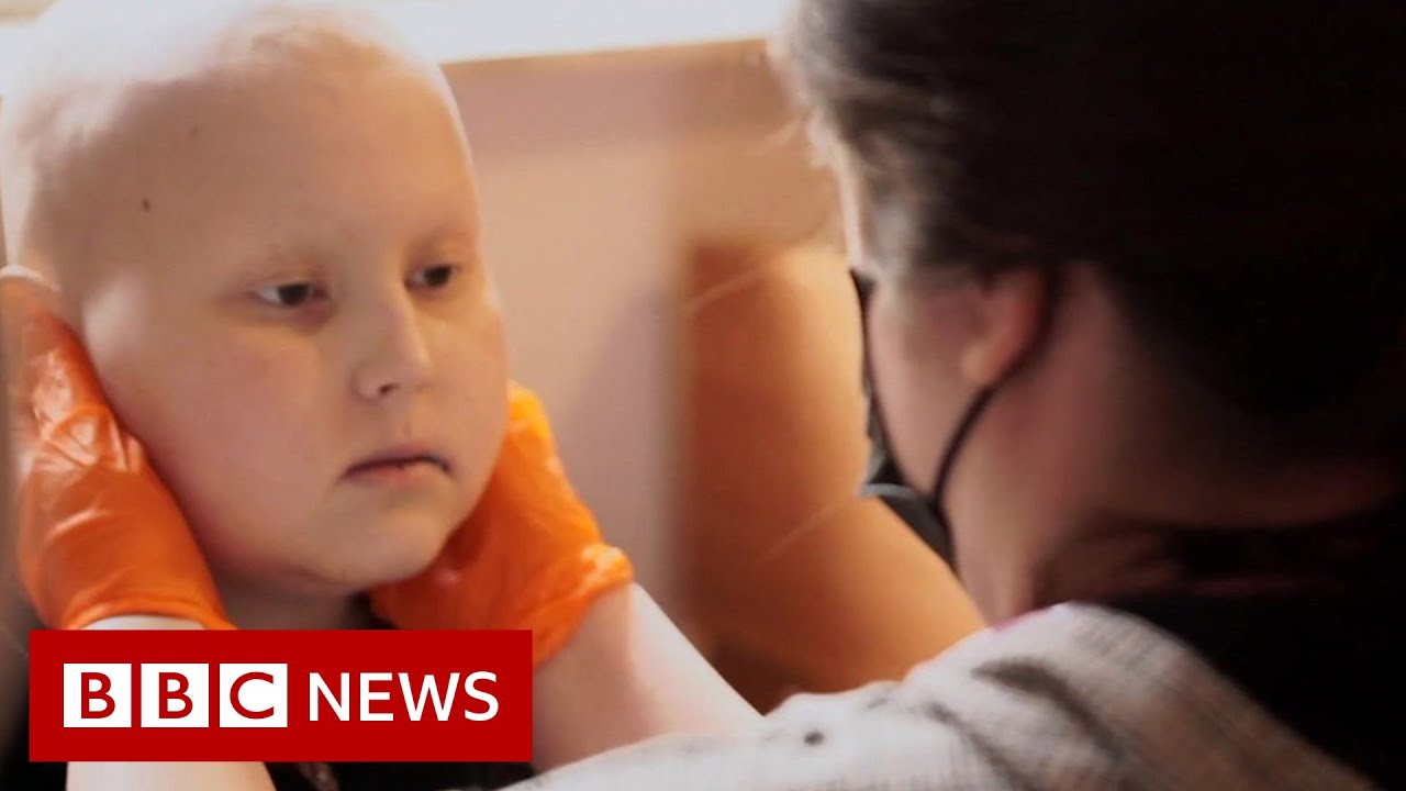 Ukrainian children with cancer flee to Poland – BBC News