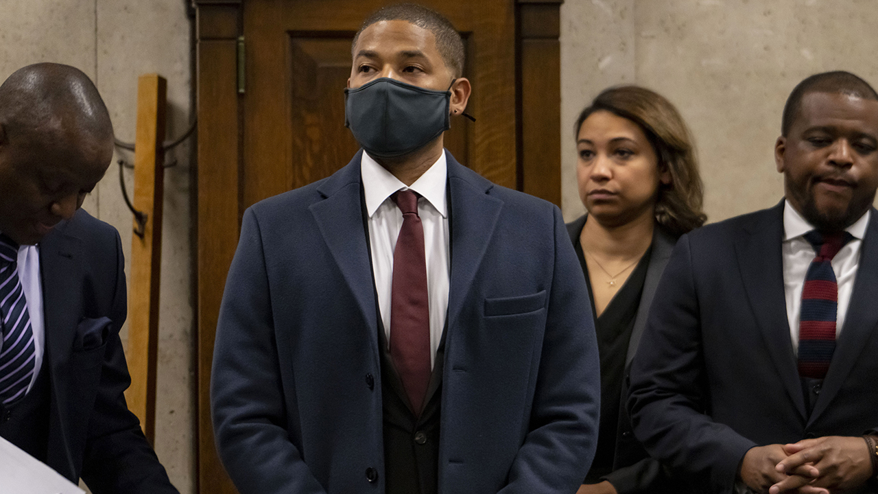 Jussie Smollett shouts he’s ‘innocent,’ ‘not suicidal’ after being sentenced to jail