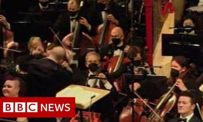 New York's Metropolitan Opera holds concert for Ukraine – BBC News