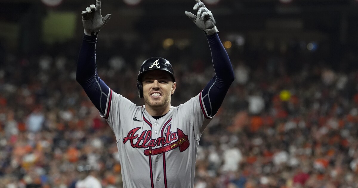 Hernández: Dodgers show Freddie Freeman the love that the Braves wouldn’t