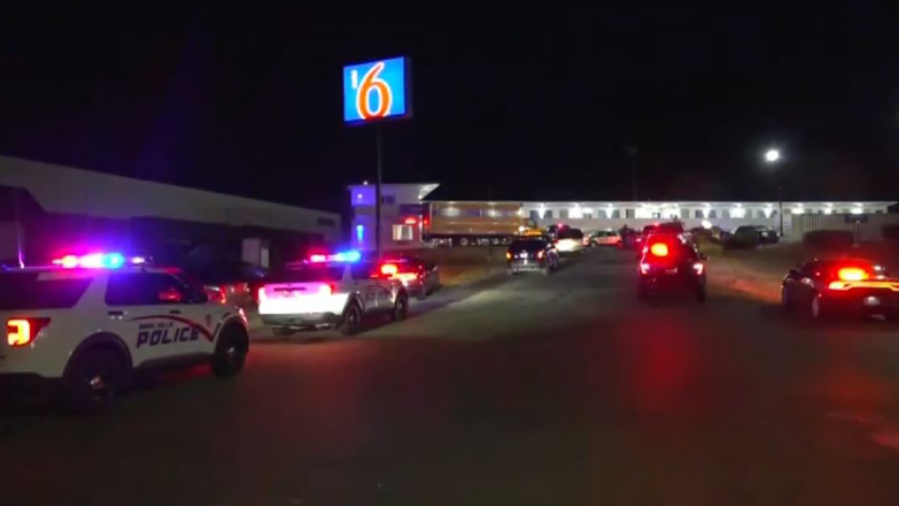 Missouri police officer killed, another wounded in motel shootout, authorities say