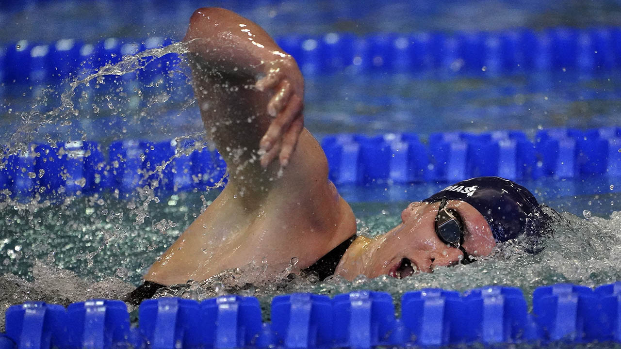 Lia Thomas picks up victory in 500 free national championship