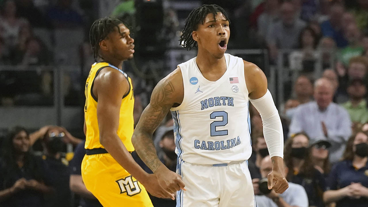 March Madness 2022: North Carolina routs Marquette in Hubert Davis’ NCAA Tournament coaching debut