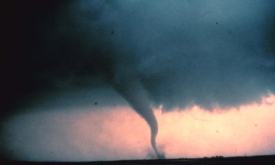 Possible tornado destroys mobile homes in south Alabama