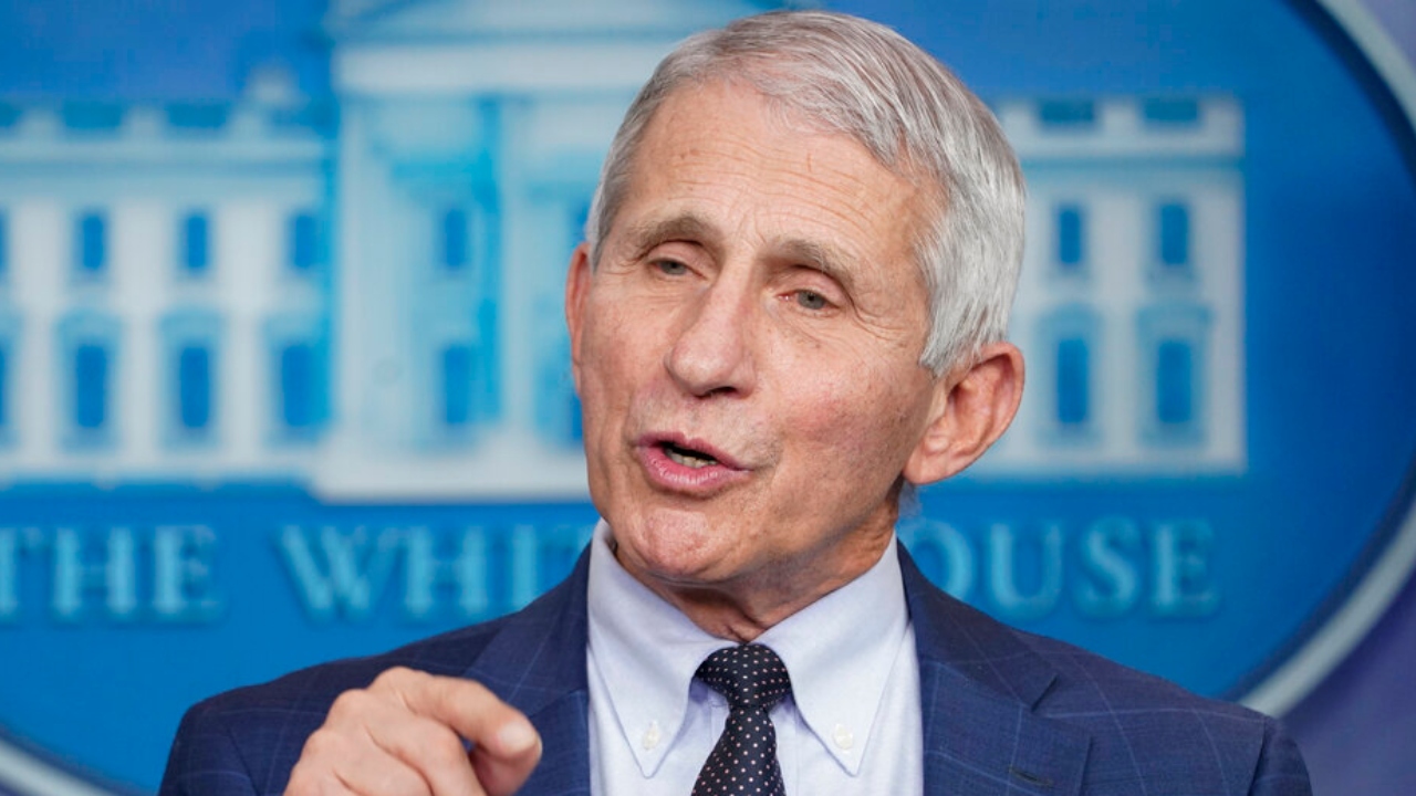 Fauci warns Americans could face more lockdowns amid spread of new COVID-19 variant