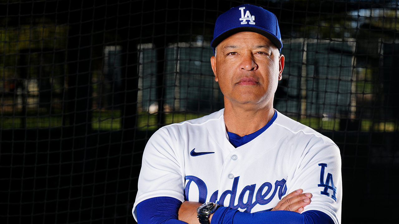 Dodgers’ Dave Roberts guarantees World Series title in 2022: ‘Put it on record’