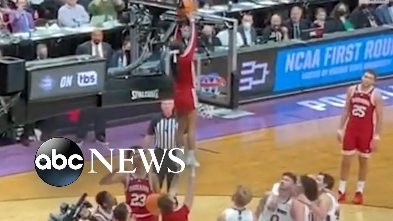 Basketball rescue during March Madness l ABC News