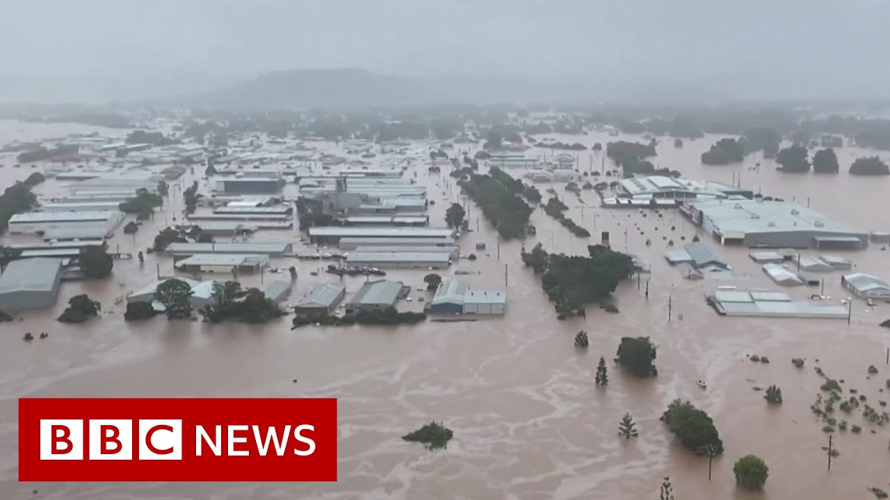 Flood-hit Australian residents call for more government help – BBC News