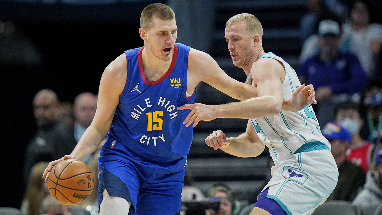 Nikola Jokic’s triple-double lifts Nuggets past Hornets