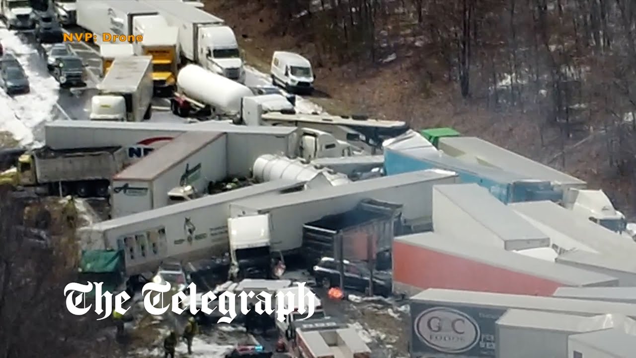 Dramatic moment 50 cars pile-up on Pennsylvania motorway in US