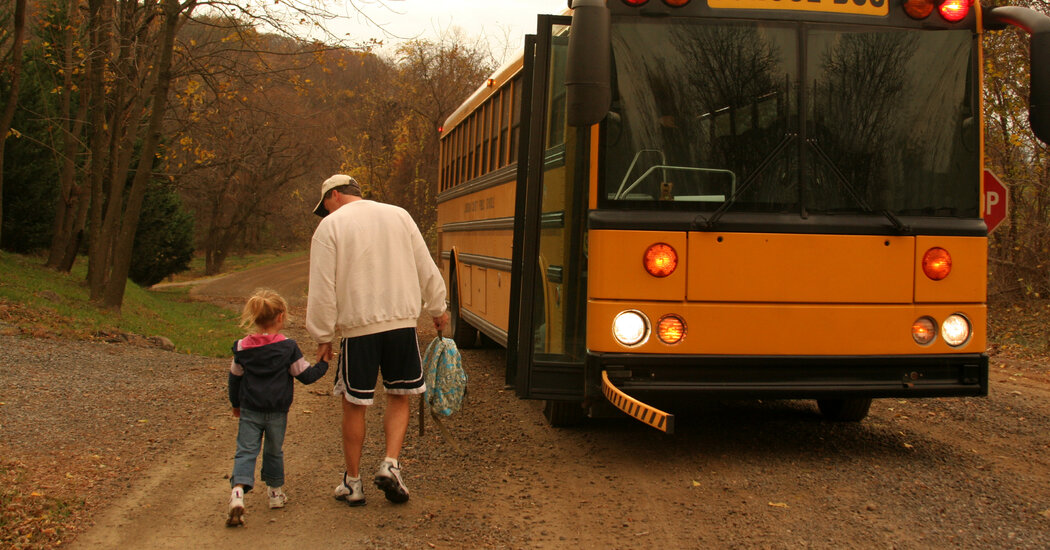 Opinion | Who’s Unhappy With Schools? People Without School-Age Kids.