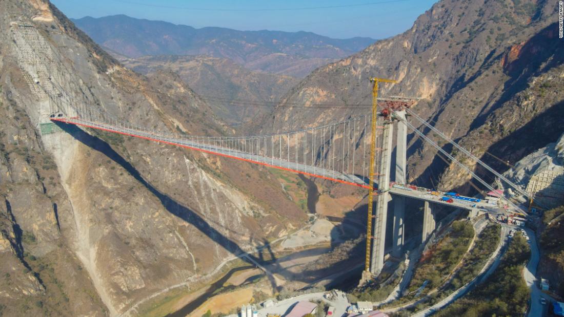 Record-breaking suspension bridge set to open in Yunnan, China