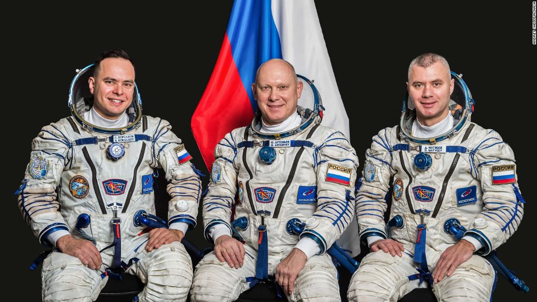 All-Russian cosmonaut crew launches to International Space Station