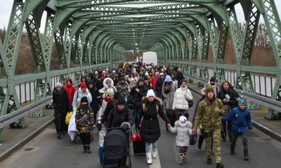 Analysis: Ukraine refugees: Why the US has allowed so few