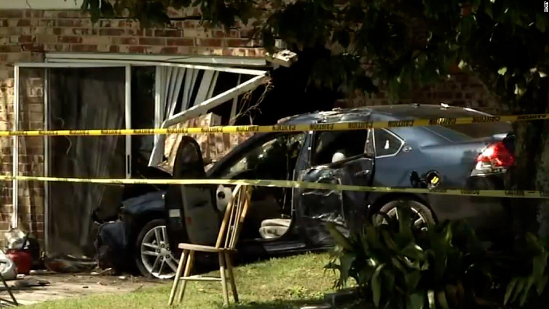 Watch: Camera captures car swerving before plowing into Florida home – CNN Video