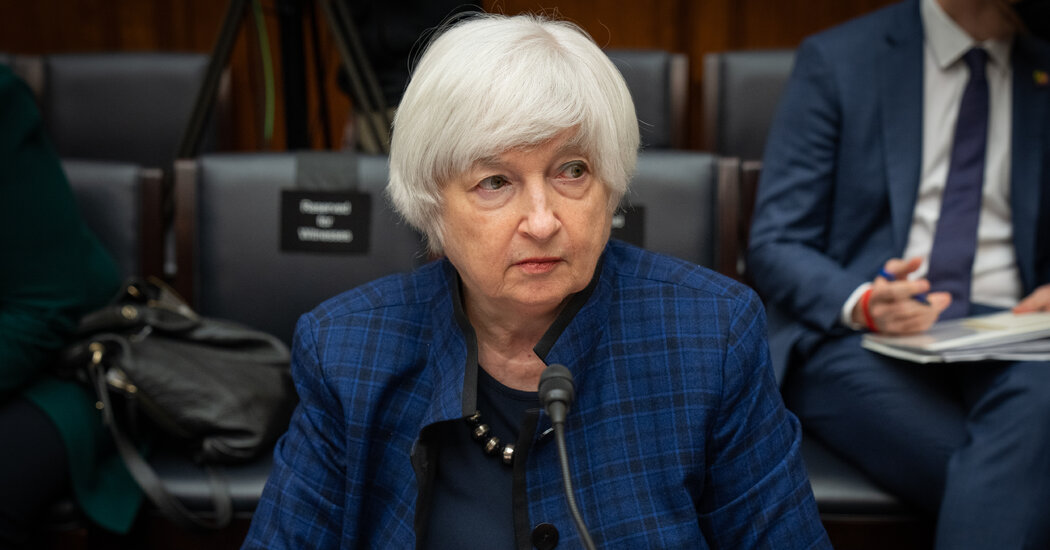 Janet Yellen will discuss sanctions on Russian gold with lawmakers.