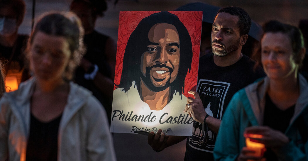 Minnesota Woman to Repay 0,000 Raised in Philando Castile’s Name