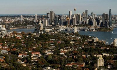 Rate rise threatens Australia’s booming housing market