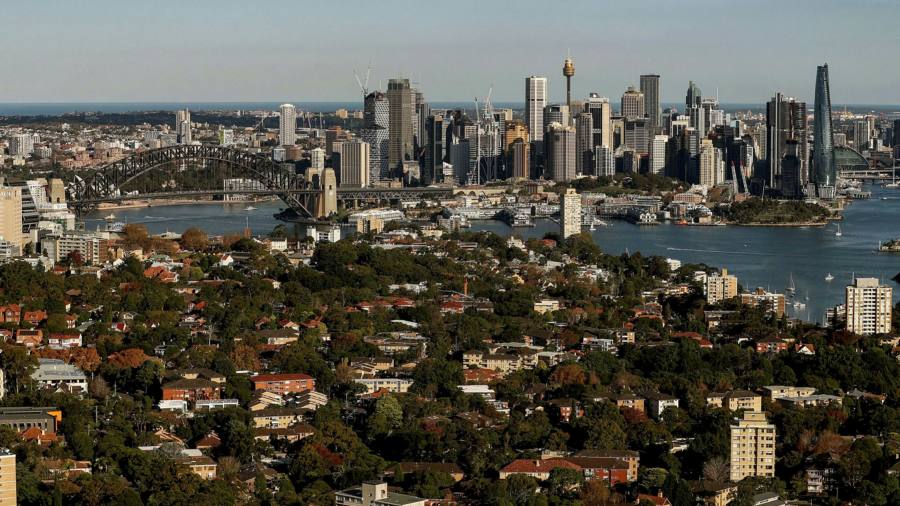 Rate rise threatens Australia’s booming housing market