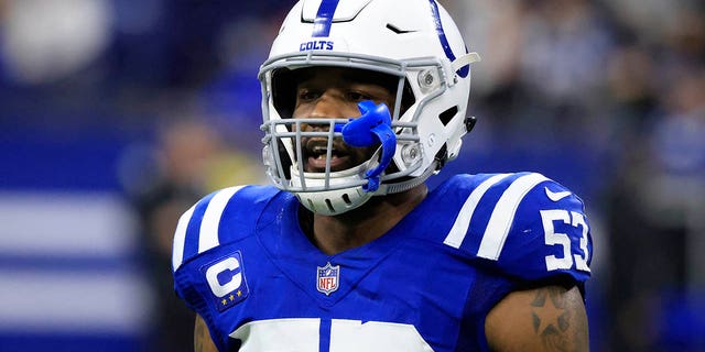 Darius Leonard #53 of the Indianapolis Colts on the field in the game against the Las Vegas Raiders at Lucas Oil Stadium on January 02, 2022 in Indianapolis, Indiana.