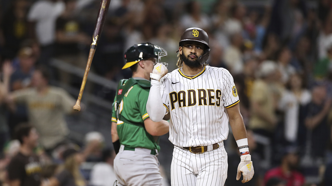 Padres’ Fernando Tatis has broken wrist, could miss up to 3 months, GM says