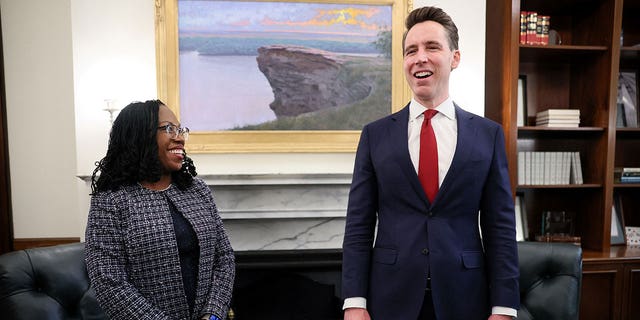 U.S. Senator Josh Hawley (R-MO) meets U.S. Supreme Court nominee and federal appeals court Judge Ketanji Brown Jackson, in his office at the United States Capitol building in Washington, U.S., March 9, 2022. REUTERS/Evelyn Hockstein 