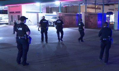 Two suspects wanted after deadly robbery attempt at Houston carwash, police say