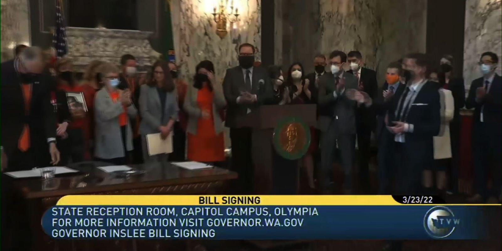 Washington gov. signs bills tightening gun rules