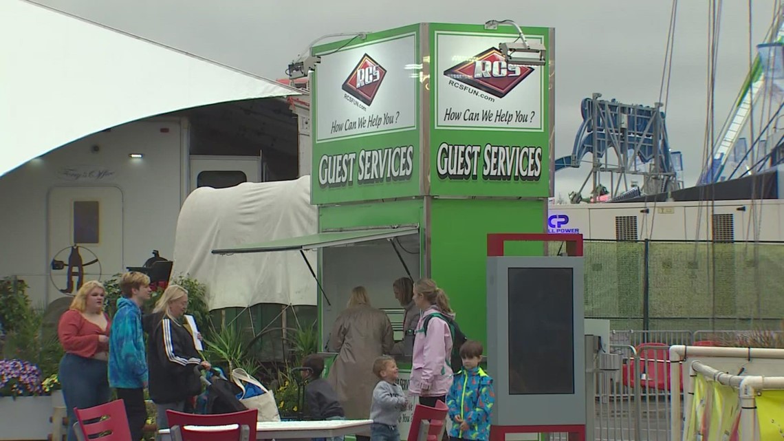 Record-breaking crowds on opening weekend overwhelm Wi-Fi, causing Rodeo carnival ticket issues