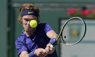 Elliott: Russian tennis player Andrey Rublev continues to advocate against war in Ukraine
