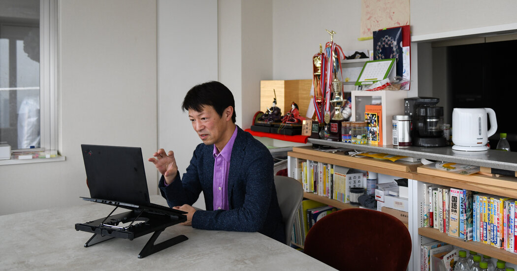 Working From Home, Japan’s Corporate Warriors Rethink Their Priorities