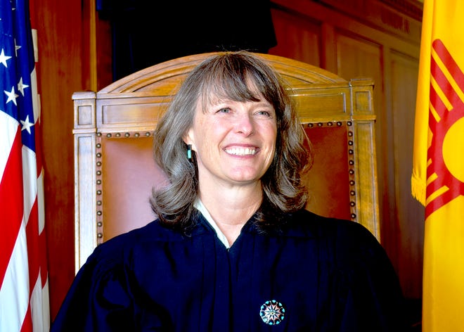 C. Shannon Bacon takes over as chief justice of New Mexico Supreme Court