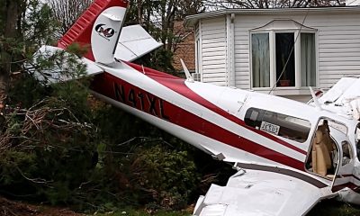 1 hurt when small plane crashes into New Jersey neighborhood