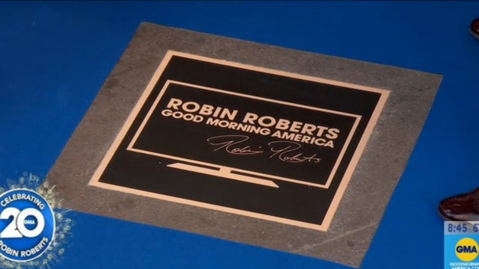 Robin Roberts 20th anniversary at ‘GMA’ marked with plaque in Times Square