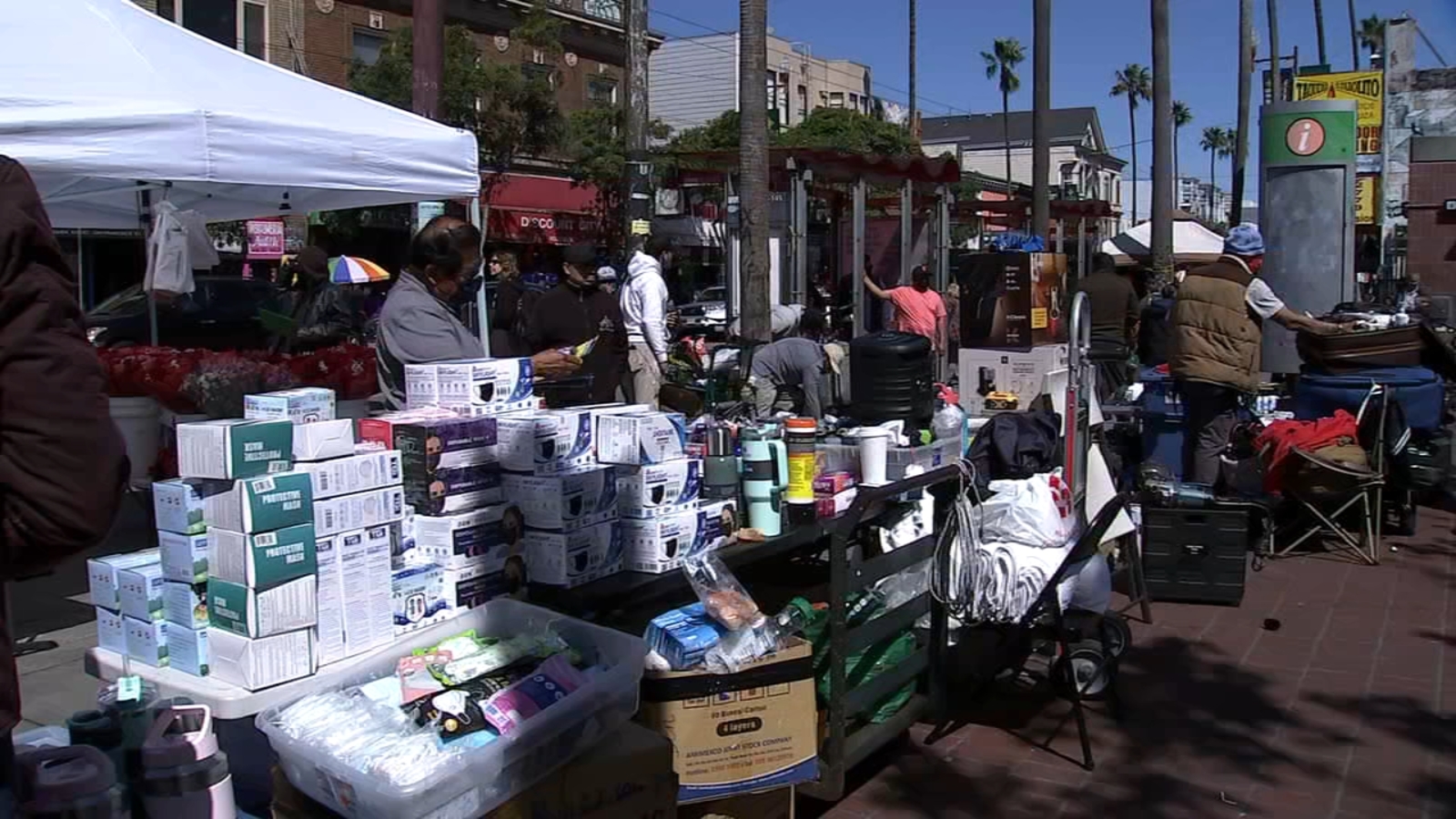 ‘Getting worse’: SF’s Mission district sees influx of street vendors; permit required next month