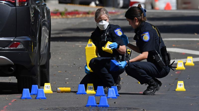 Sacramento police hunt for multiple suspects after mass shooting leaves 6 dead | CNN