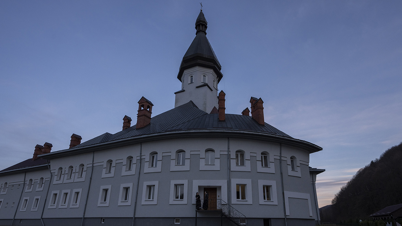 Ukrainian nuns open their monastery doors to the displaced