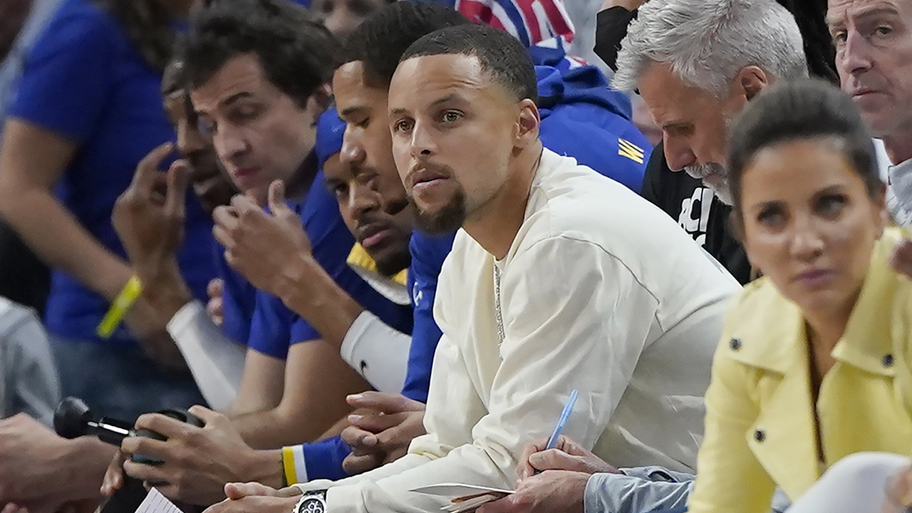 Stephen Curry’s status for Warriors playoff opener unclear