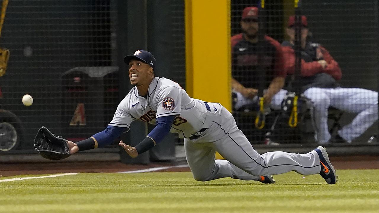 Michael Brantley’s clutch hit in 9th lifts Astros over D-backs