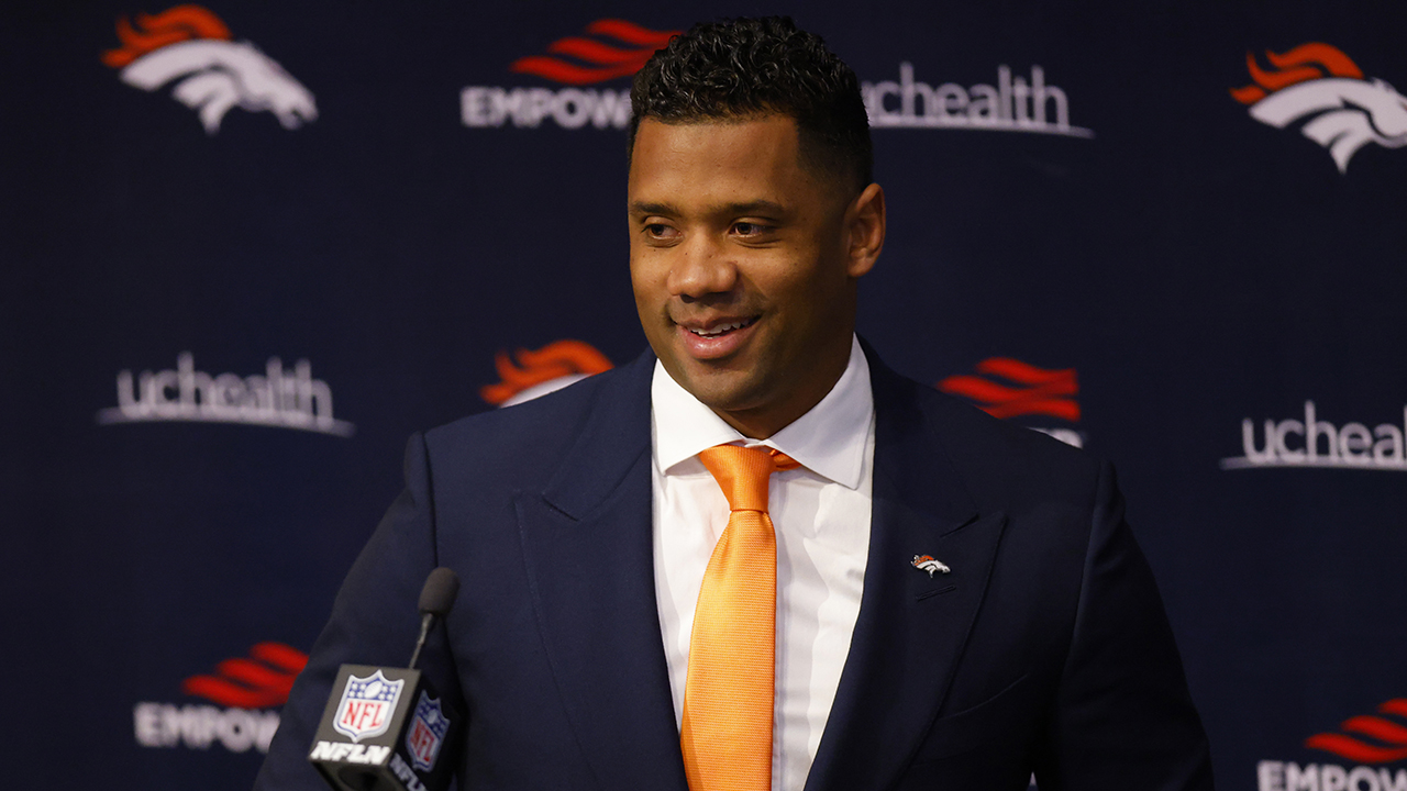 Russell Wilson’s Broncos teammate likens quarterback to trio of NBA greats