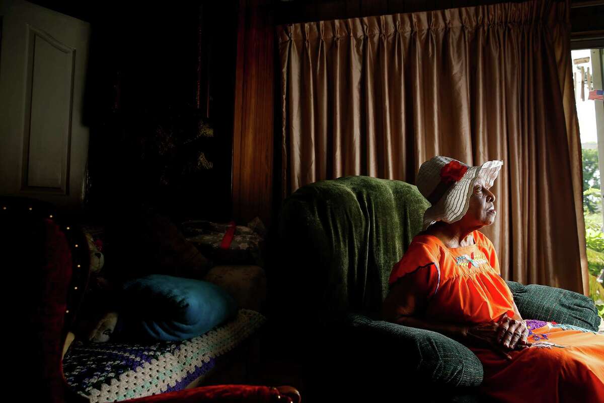 Jewel Turner, who survived the 1947 Texas City Disaster, sits in her home Monday, June 6, 2016 in Texas City. ( Michael Ciaglo / Houston Chronicle )