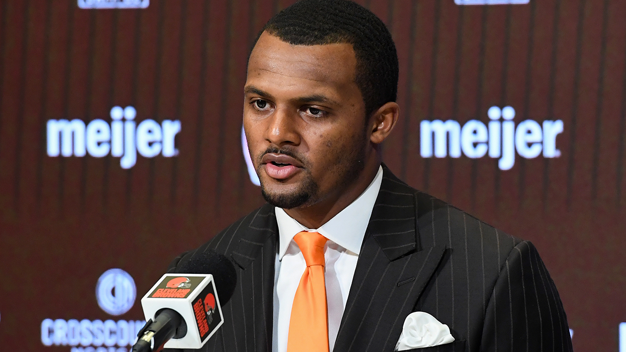 Browns’ Deshaun Watson reports to first offseason program