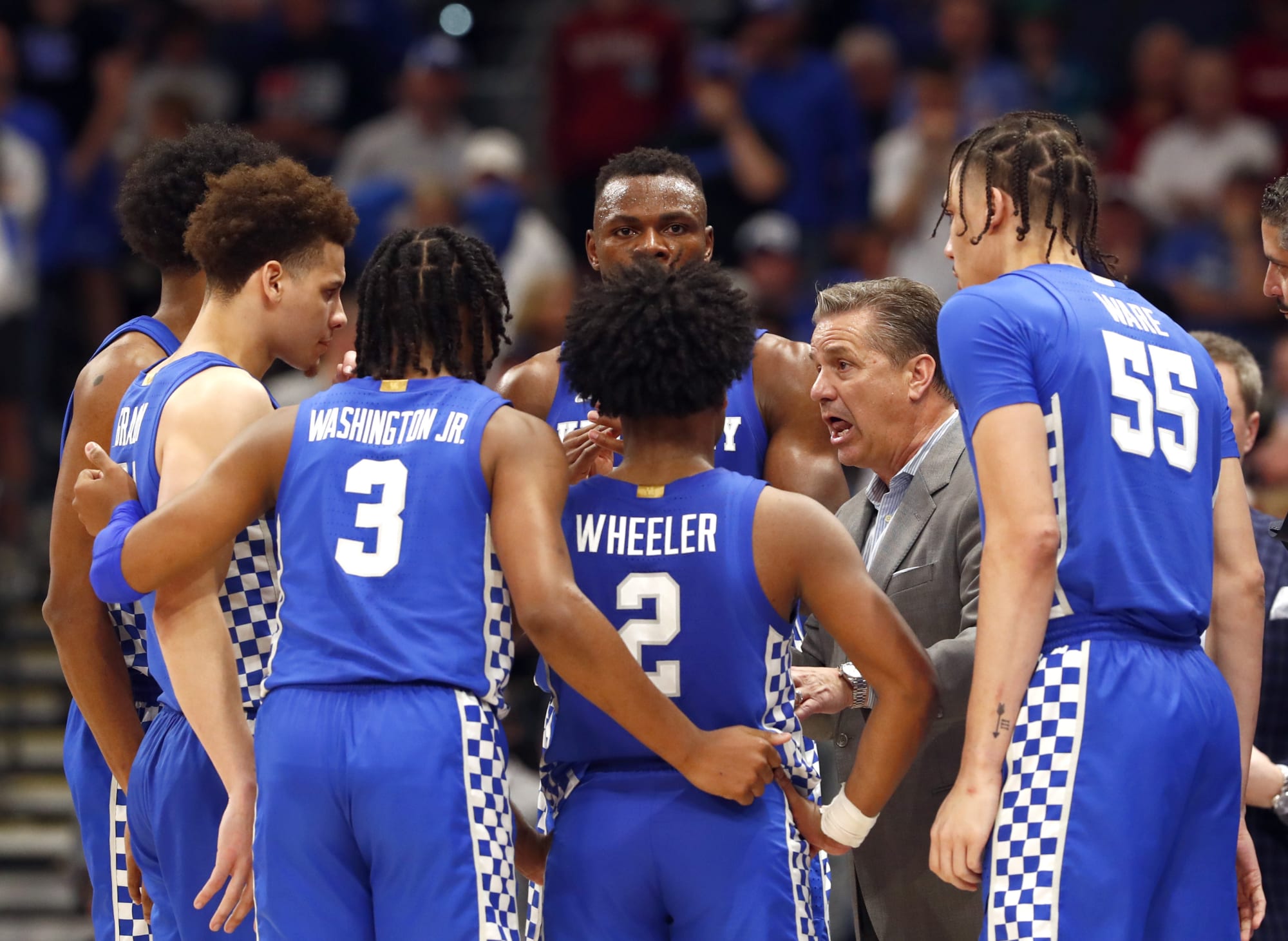 Kentucky Basketball: Are Wildcats falling behind on and off the court?