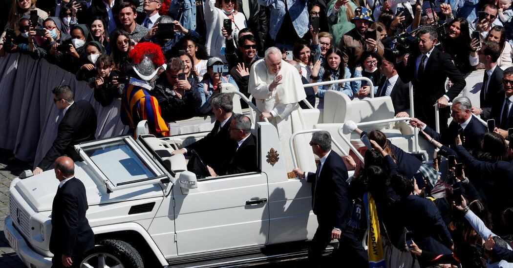 Pope Speaks of Ukraine’s Suffering on ‘an Easter of War’