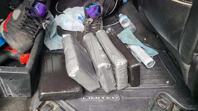 Louisiana State Police arrest two from Texas after K9 alerts to cocaine in truck