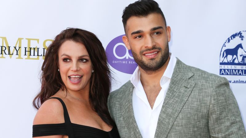 Sam Asghari says he’s ‘always looked forward to’ fatherhood | CNN